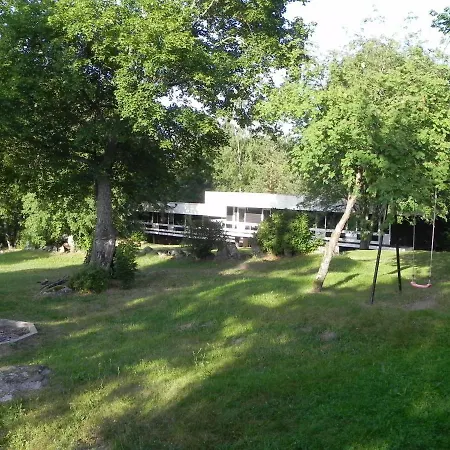Suurekivi Hostal Salmitsu