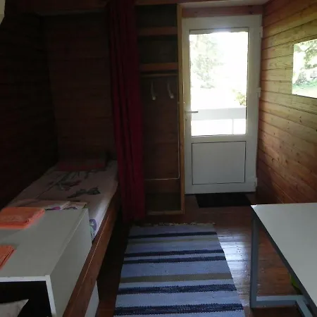 Hostal Suurekivi *